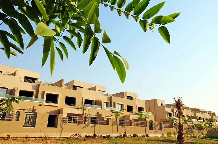 تاون هاوس للبيع في PK 2 بالم هيلز قطامية اكستنشن في جولدن سكوير بمساحة 0 م² تتكون من 3 غرف