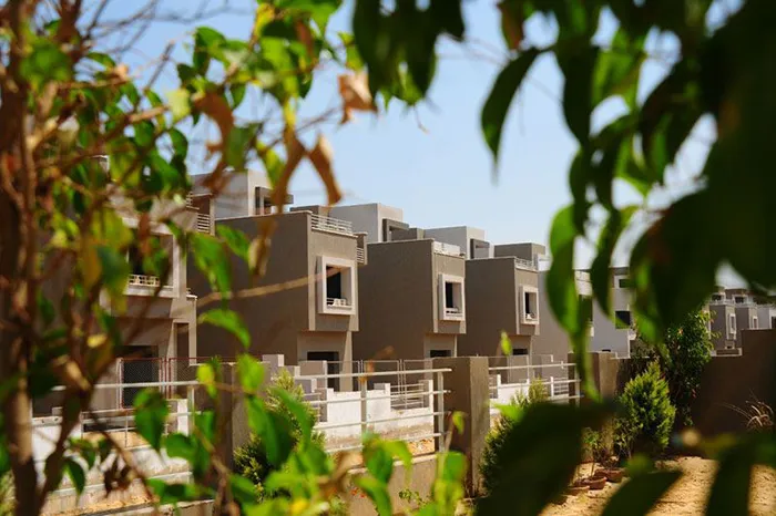 تاون هاوس للبيع في PK 2 بالم هيلز قطامية اكستنشن في جولدن سكوير بمساحة 0 م² تتكون من 3 غرف