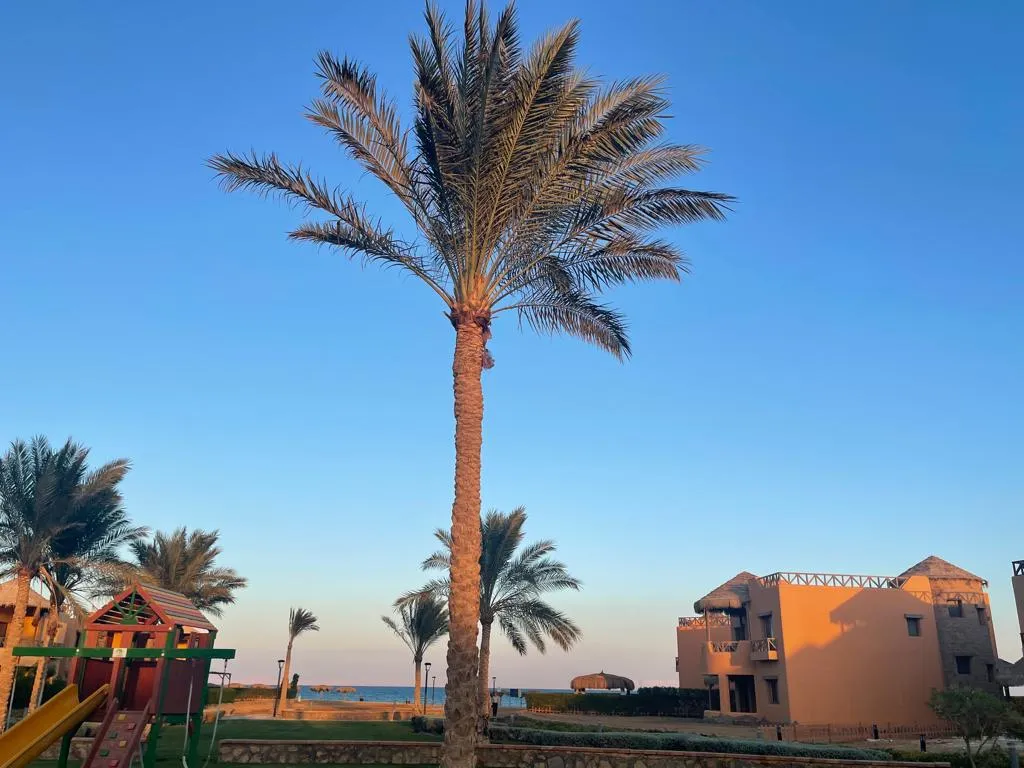 Villa for sale in Mountain View Sokhna in Ain Sokhna of 400 m² with 5 bedrooms