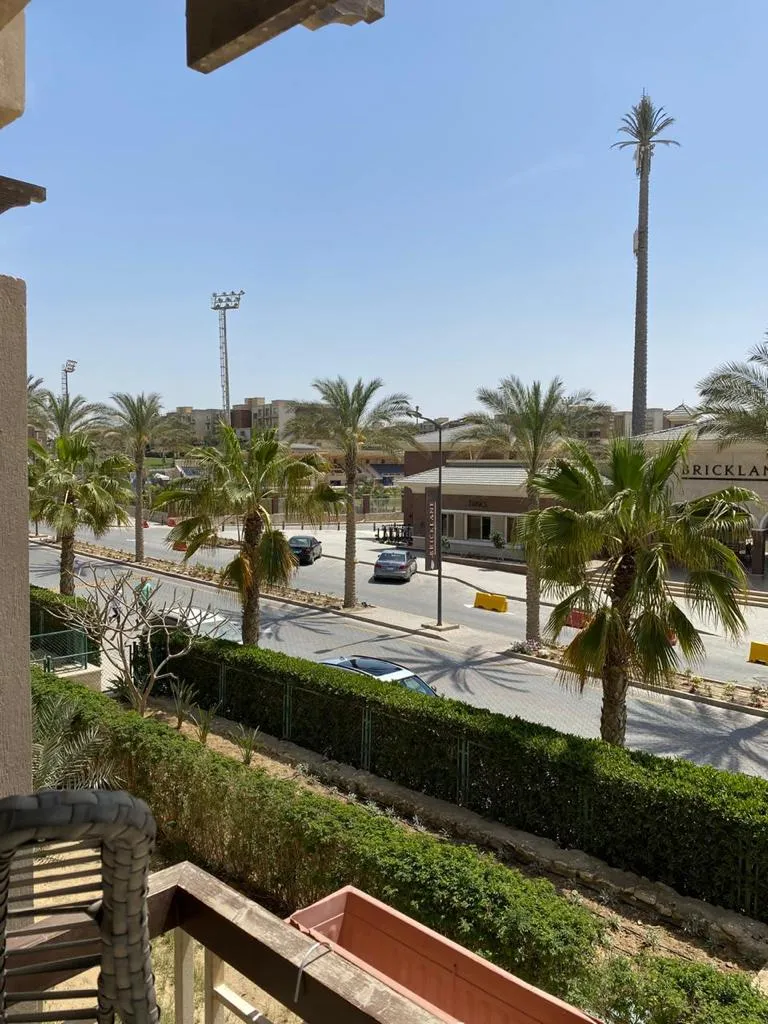 شقة للبيع في نيو جيزة في مدينة السادس من أكتوبر بمساحة 0 م² تتكون من 3 غرف