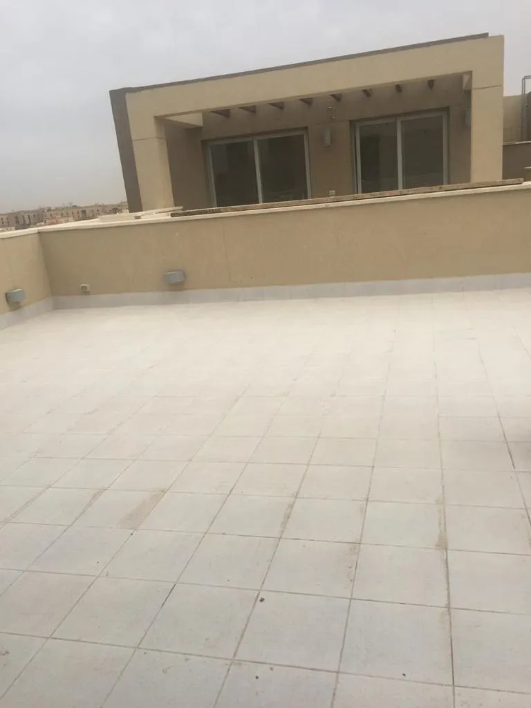 Penthouse for sale in The Village Gate in New Cairo of 0 m² with 3 bedrooms