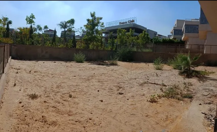 فيلا للبيع في زايد ديونز في مدينة السادس من أكتوبر بمساحة 0 م² تتكون من 5 غرف