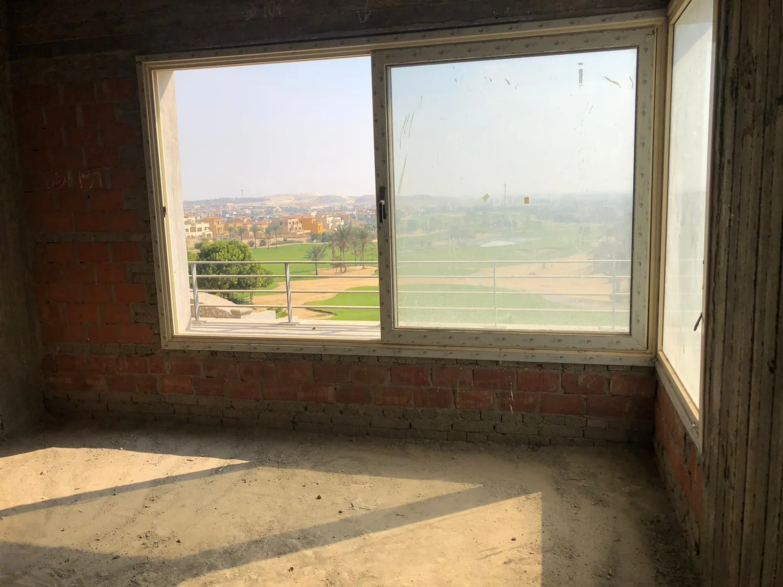 فيلا للبيع في بالم هيلز جولف فيوز في مدينة السادس من أكتوبر بمساحة 0 م² تتكون من 4 غرف