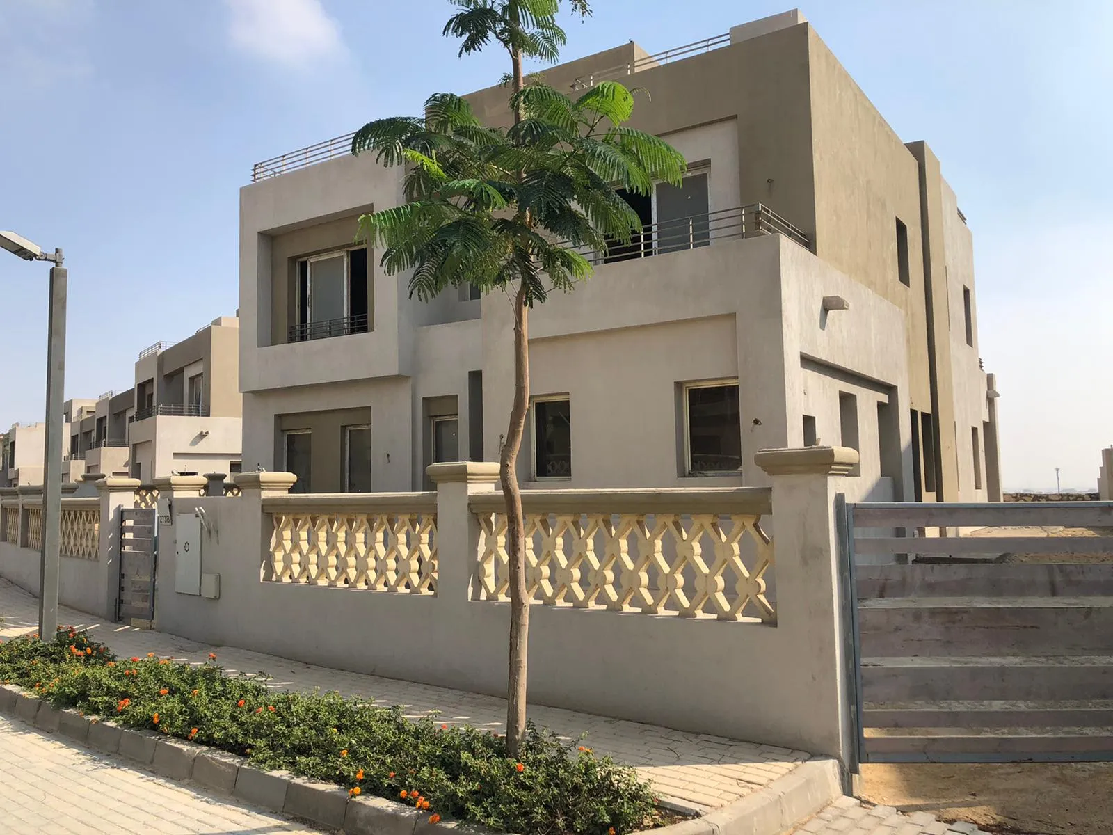 فيلا للبيع في بالم هيلز جولف فيوز في مدينة السادس من أكتوبر بمساحة 0 م² تتكون من 4 غرف