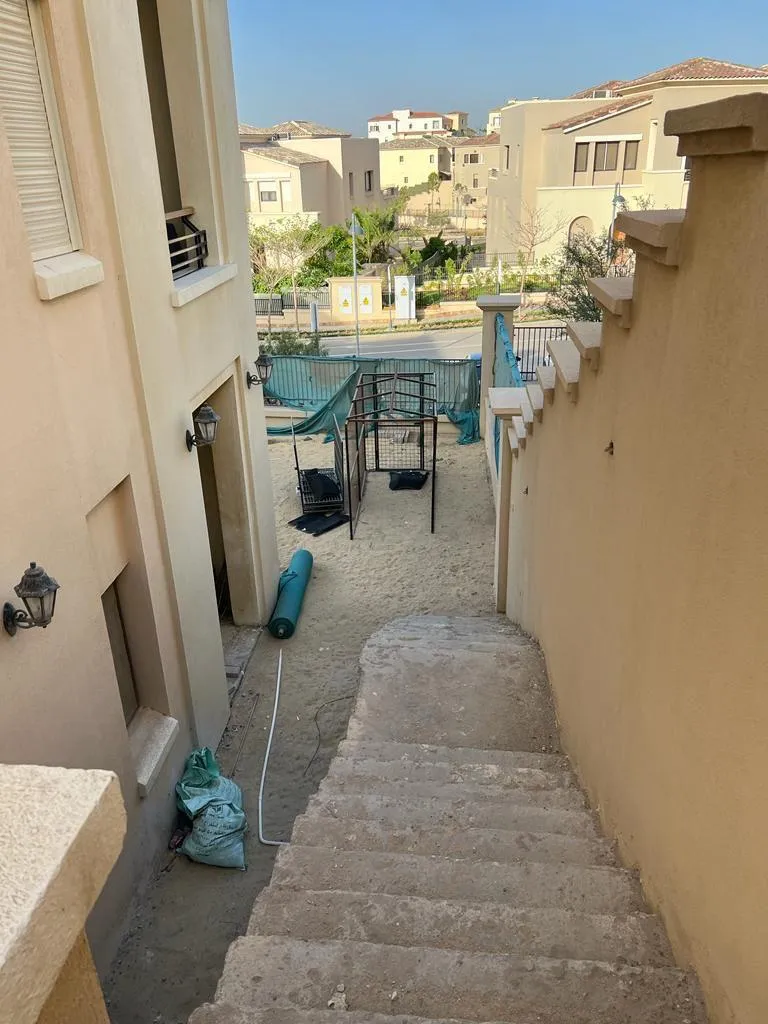 فيلا للبيع في أب تاون كايرو في مقطم بمساحة 0 م² تتكون من 5 غرف