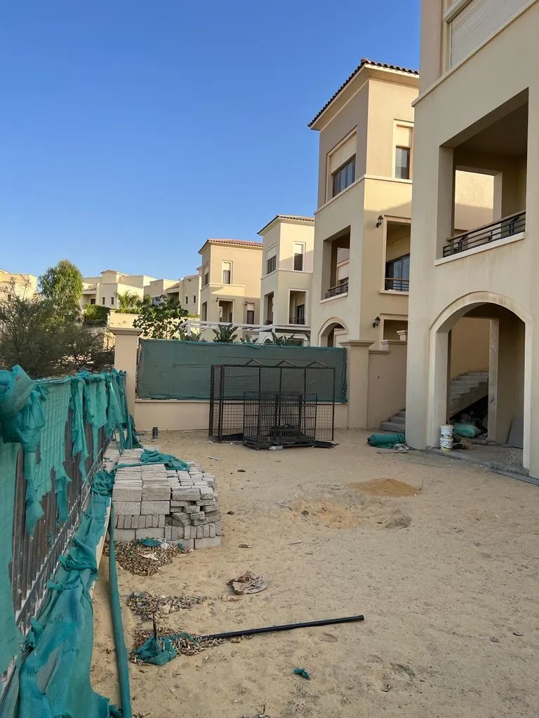 فيلا للبيع في أب تاون كايرو في مقطم بمساحة 0 م² تتكون من 5 غرف