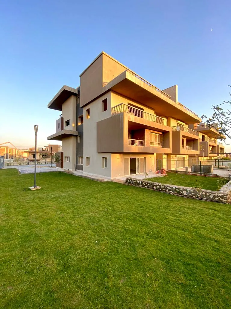 Duplex for sale in New Giza in 6th of October City of 0 m² with 4 bedrooms