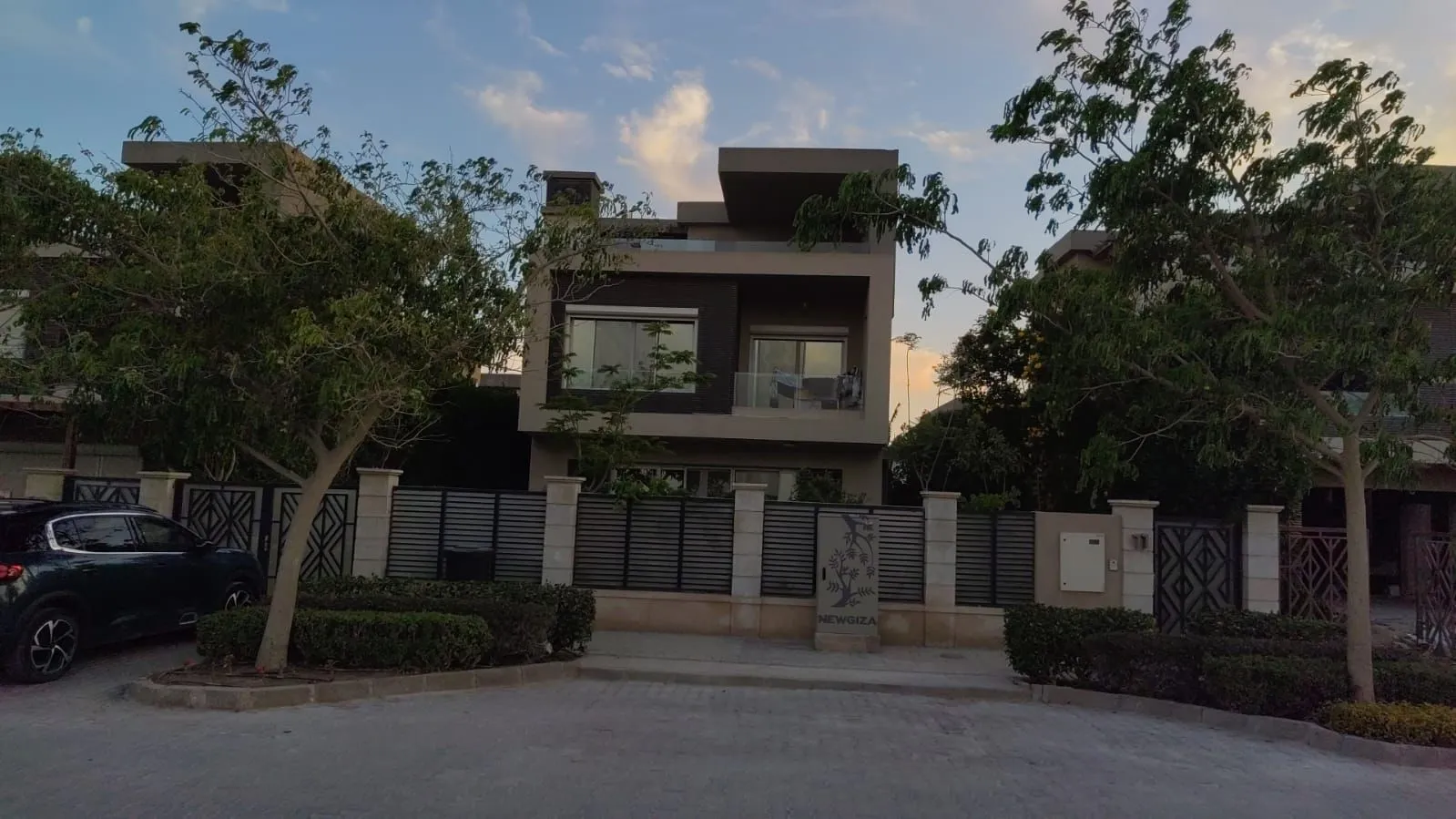 Villa for sale in New Giza in 6th of October City of 0 m² with 5 bedrooms