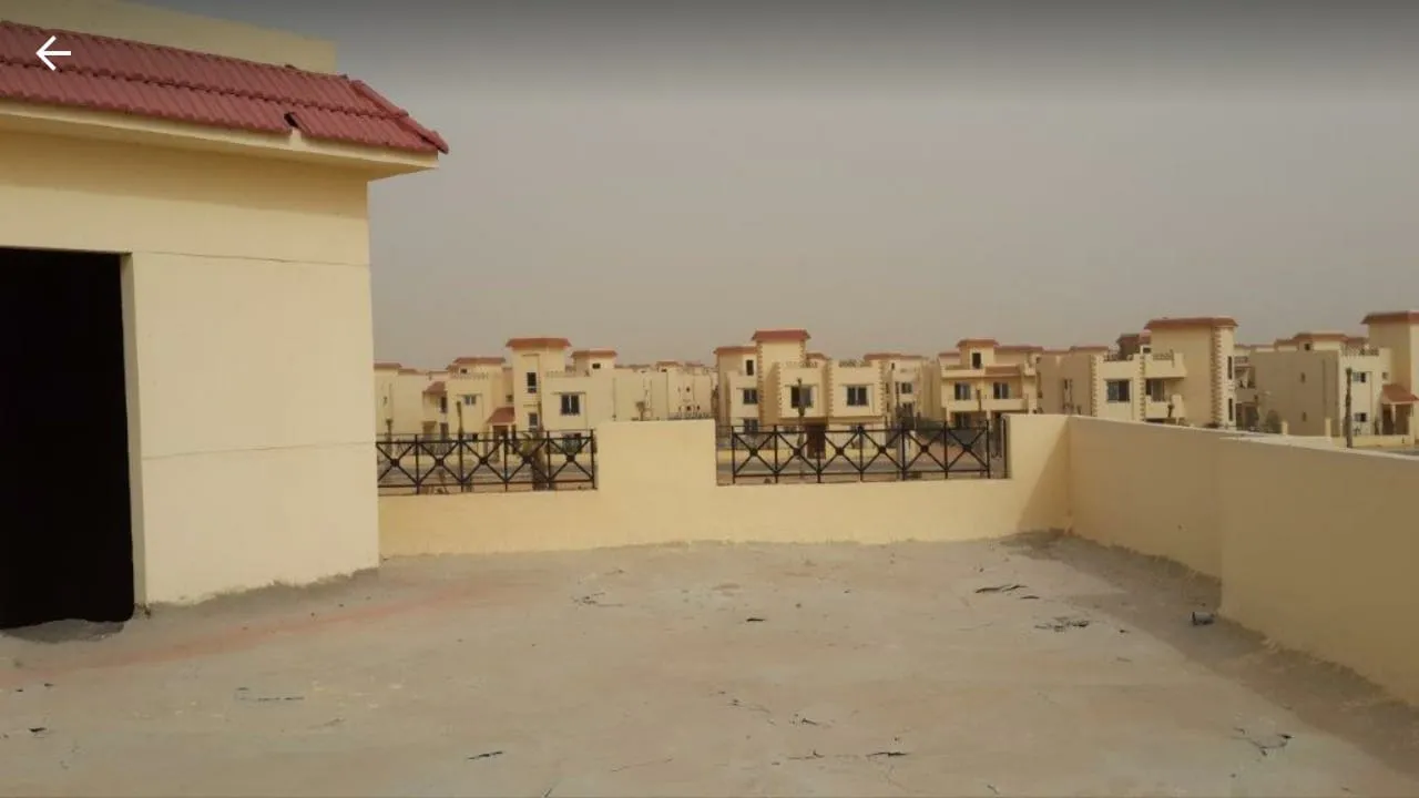 Villa for sale in Golf Solimania in New Sphinx of 260 m² with 3 bedrooms