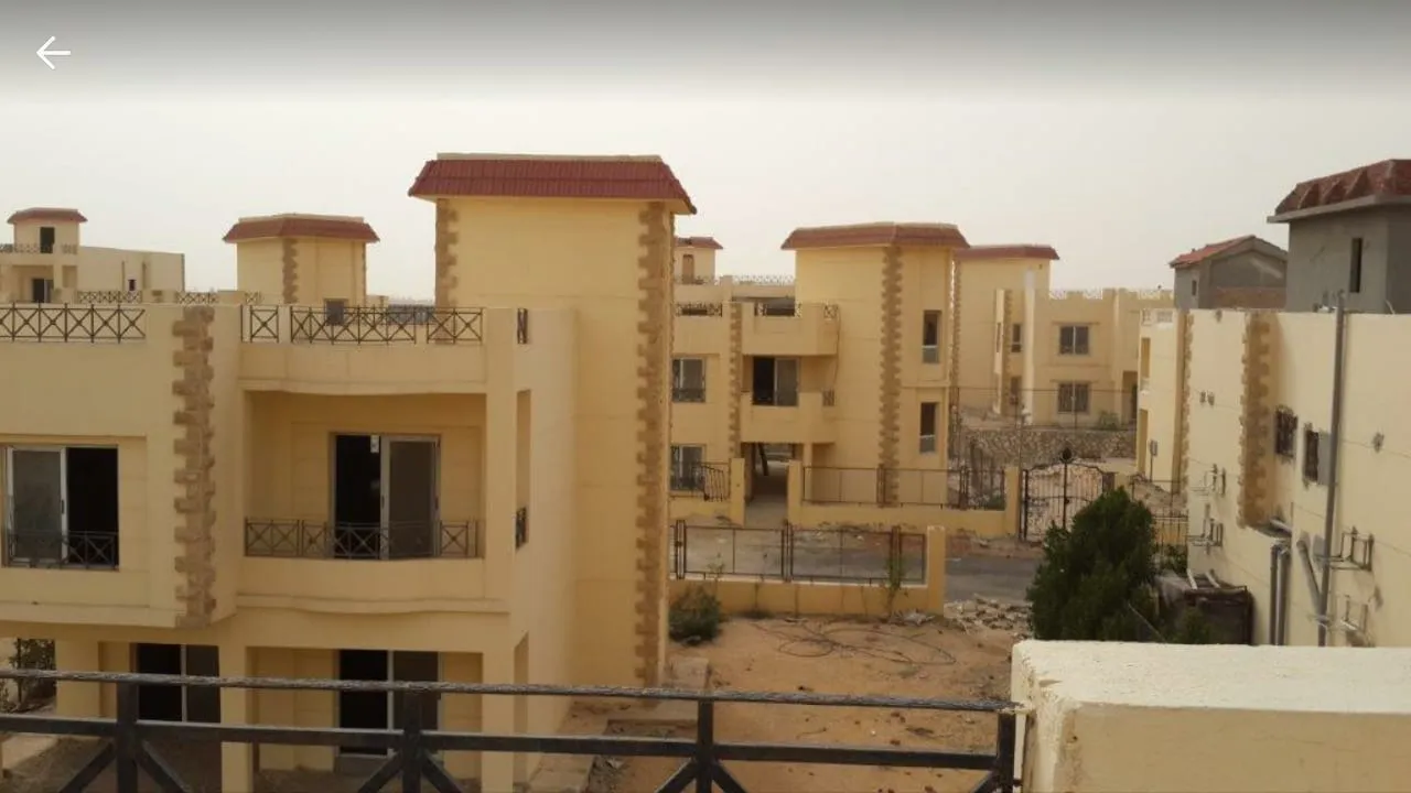 Villa for sale in Golf Solimania in New Sphinx of 260 m² with 3 bedrooms