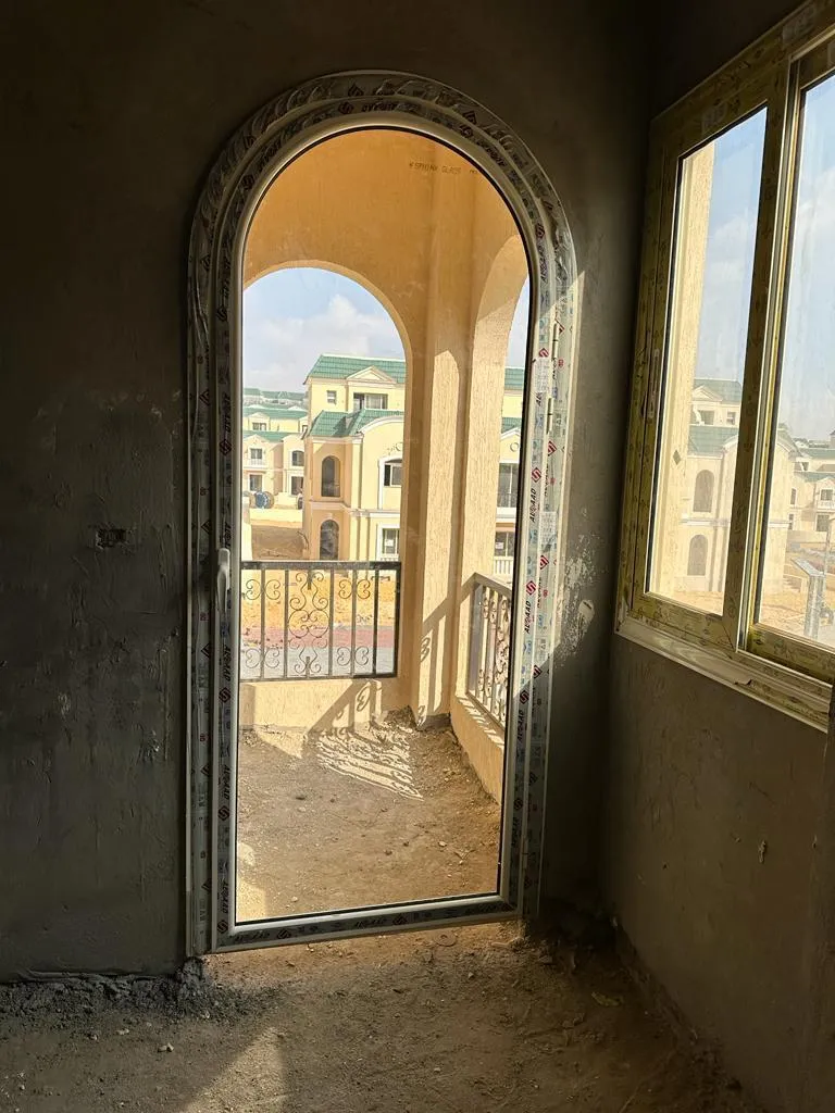 للبيع في لا أفينير في بمساحة 0 م² تتكون من 0 غرف