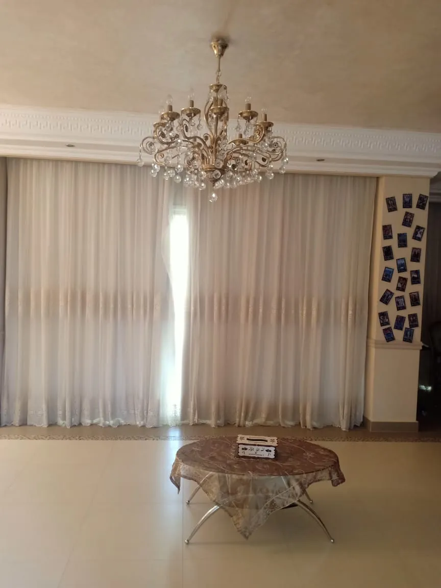  للبيع في الشروق سبرينجز في  بمساحة 0 م² تتكون من 0 غرف