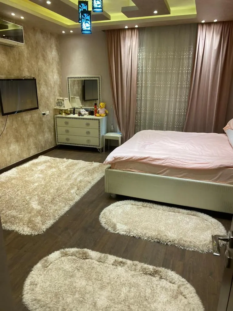 Villa for sale in Grand Heights in 6th of October City of 350 m² with 5 bedrooms