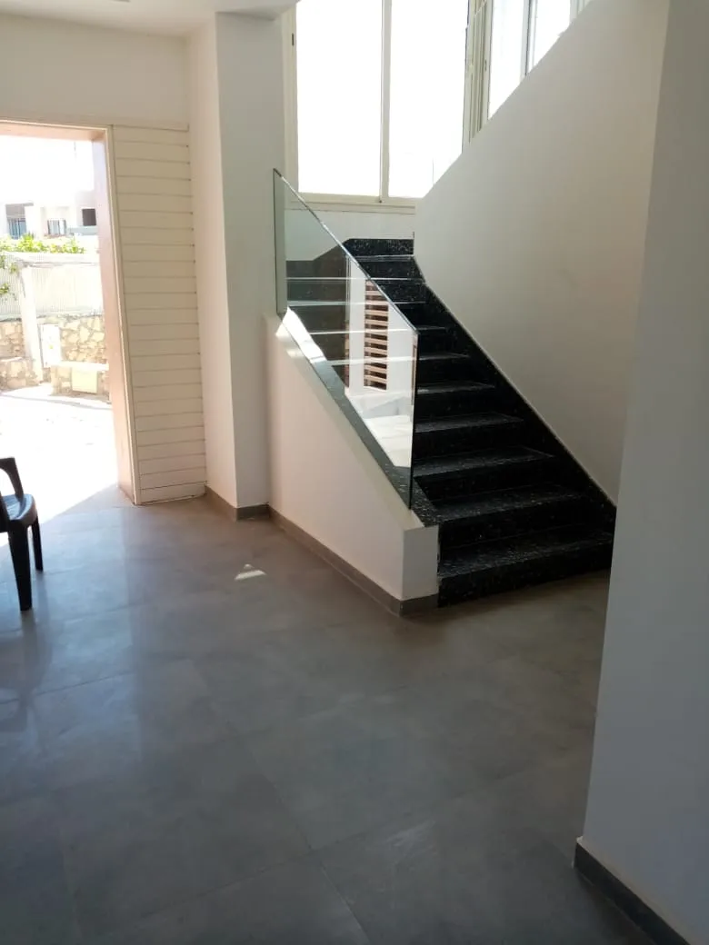 فيلا للبيع في هاسيندا باي في سيدي عبد الرحمن بمساحة 0 م² تتكون من 4 غرف