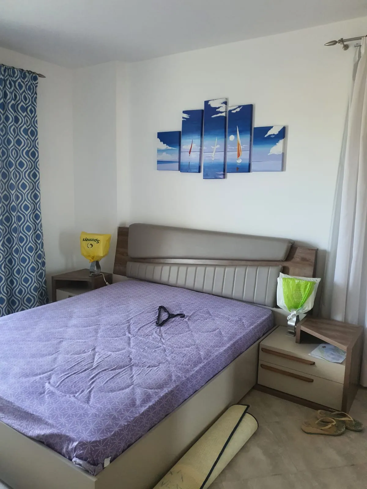  للبيع في أمواج في  بمساحة 0 م² تتكون من 0 غرف