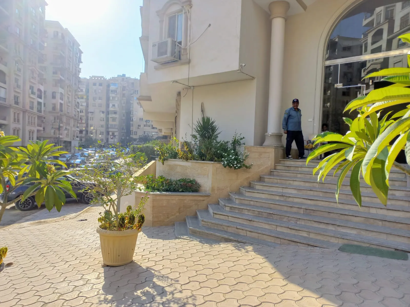 للبيع في بارون سيتى في بمساحة 0 م² تتكون من 0 غرف