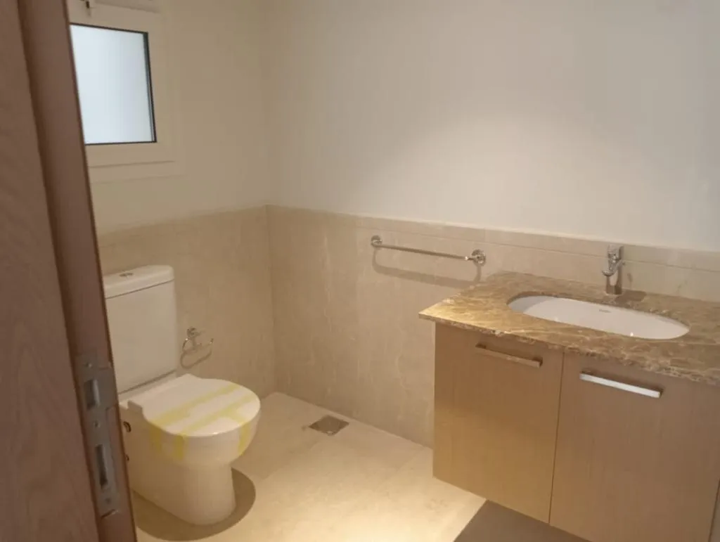 للبيع في ميفيدا في بمساحة 0 م² تتكون من 0 غرف