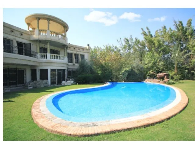  للبيع في ميراج سيتي في  بمساحة 0 م² تتكون من 0 غرف