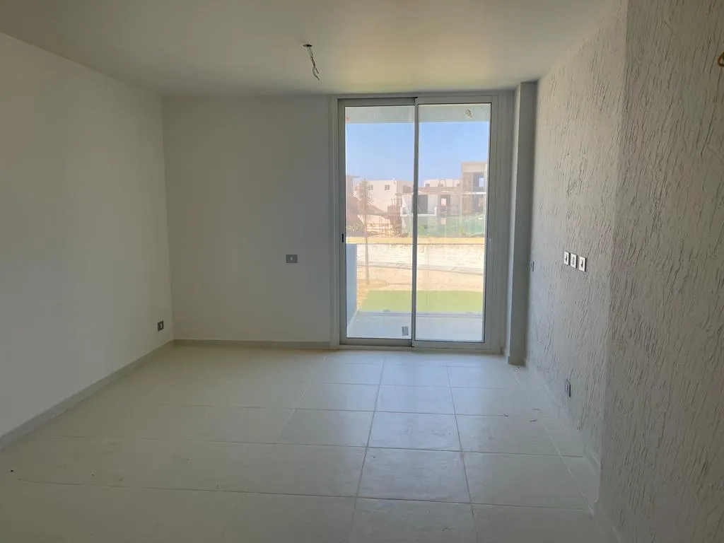  للبيع في فوكا باي في  بمساحة 0 م² تتكون من 0 غرف