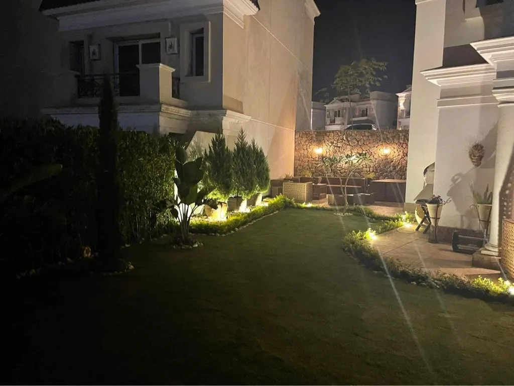 Villa for sale in Mountain View Chillout Park in Northern Expansion of 265 m² with 6 bedrooms