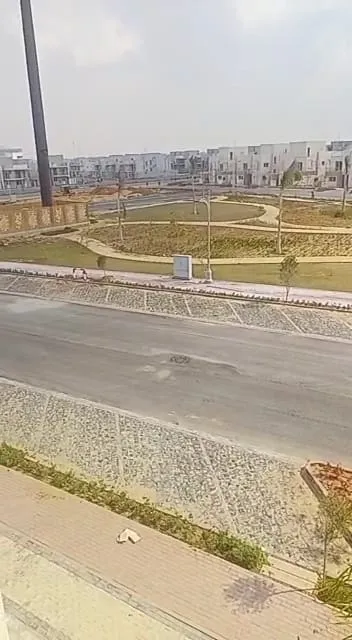 للبيع في المقصد في بمساحة 0 م² تتكون من 0 غرف