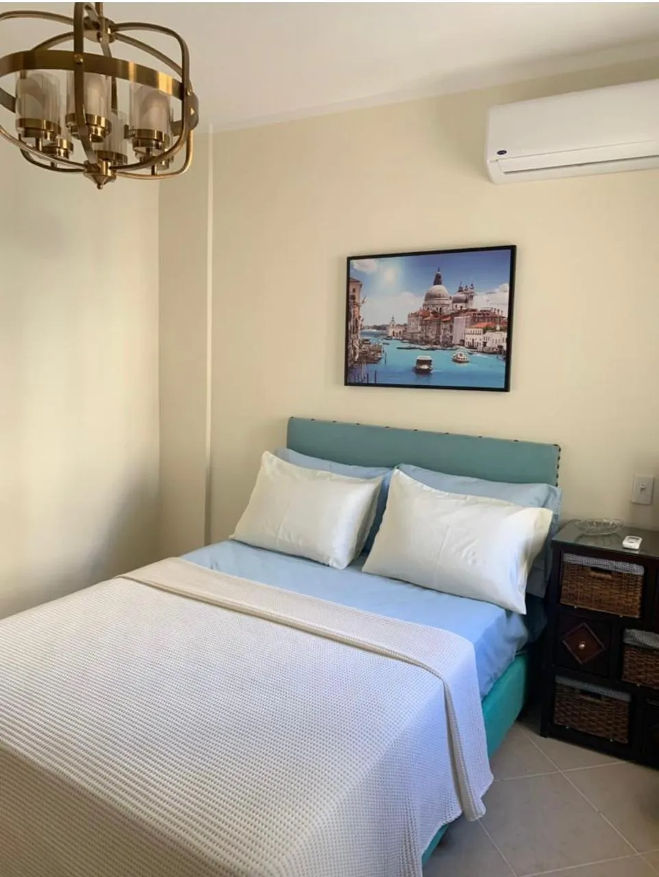 للبيع في ستيلا هايتس في بمساحة 0 م² تتكون من 0 غرف