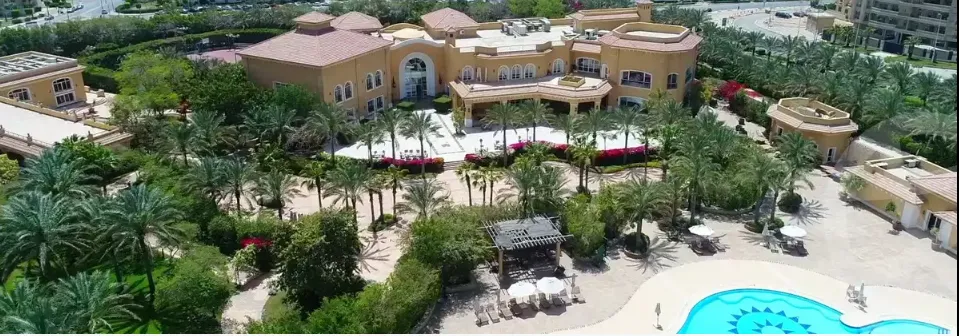  للبيع في أرابيلا في  بمساحة 0 م² تتكون من 0 غرف