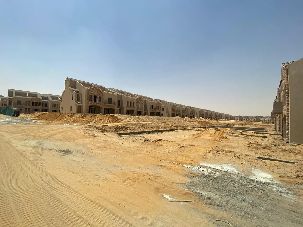  للبيع في جرين سكوير  في  بمساحة 0 م² تتكون من 0 غرف