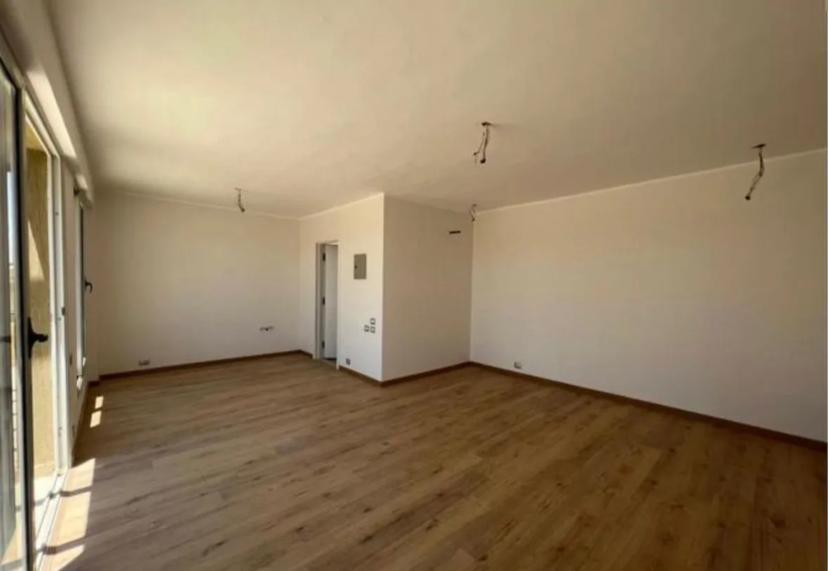 للبيع في بالم باركس في بمساحة 0 م² تتكون من 0 غرف