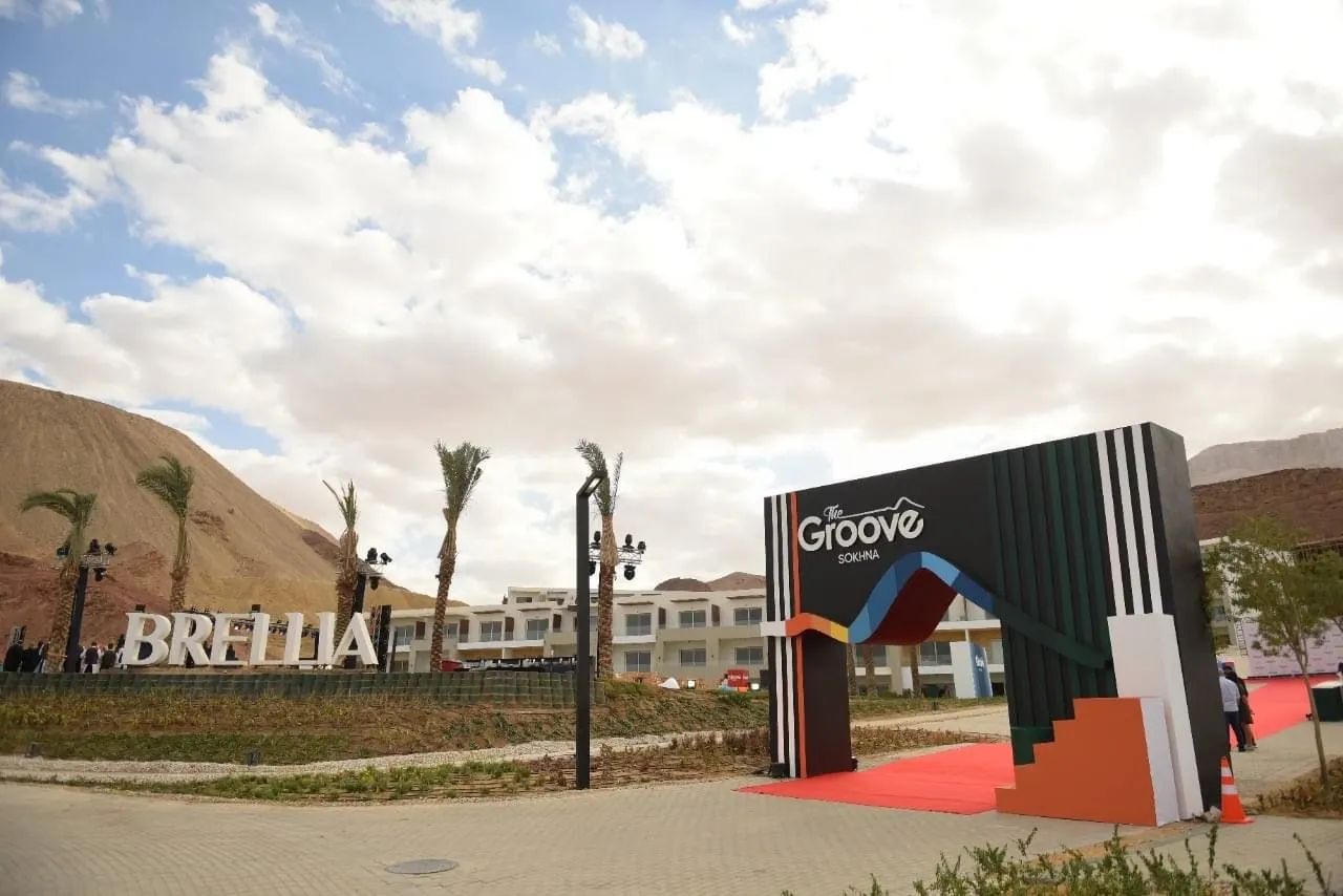  للبيع في ذا جروف في  بمساحة 0 م² تتكون من 0 غرف