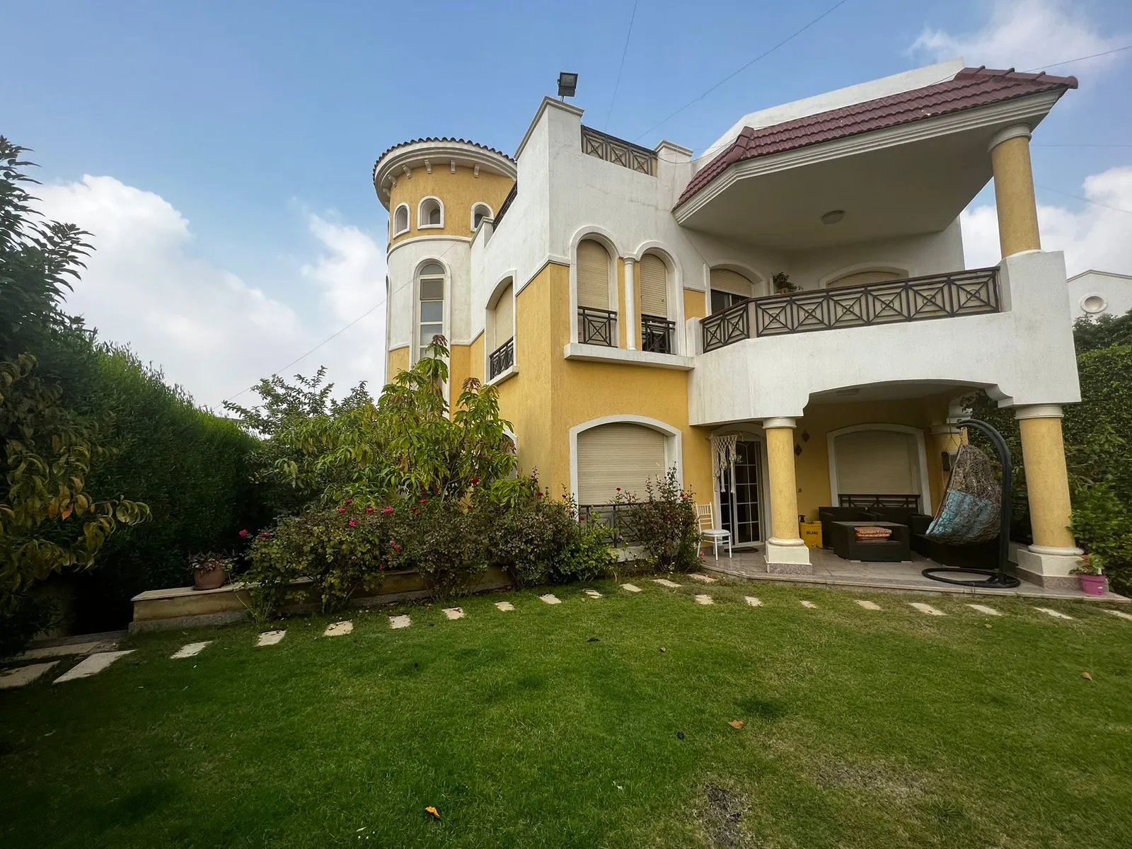  للبيع في ديار المخابرات في  بمساحة 0 م² تتكون من 0 غرف