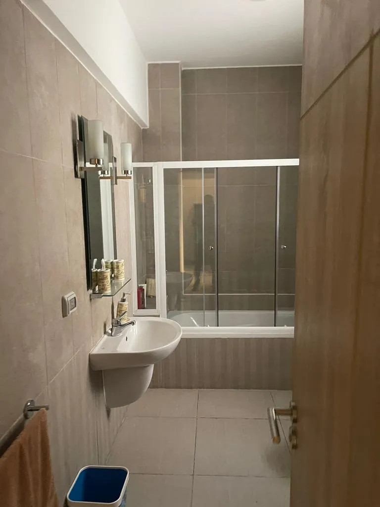  للبيع في فيفث سكوير المراسم في  بمساحة 0 م² تتكون من 0 غرف