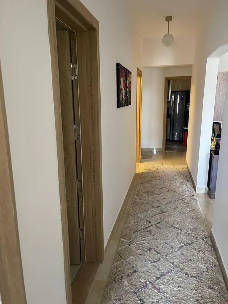  للبيع في فيفث سكوير المراسم في  بمساحة 0 م² تتكون من 0 غرف