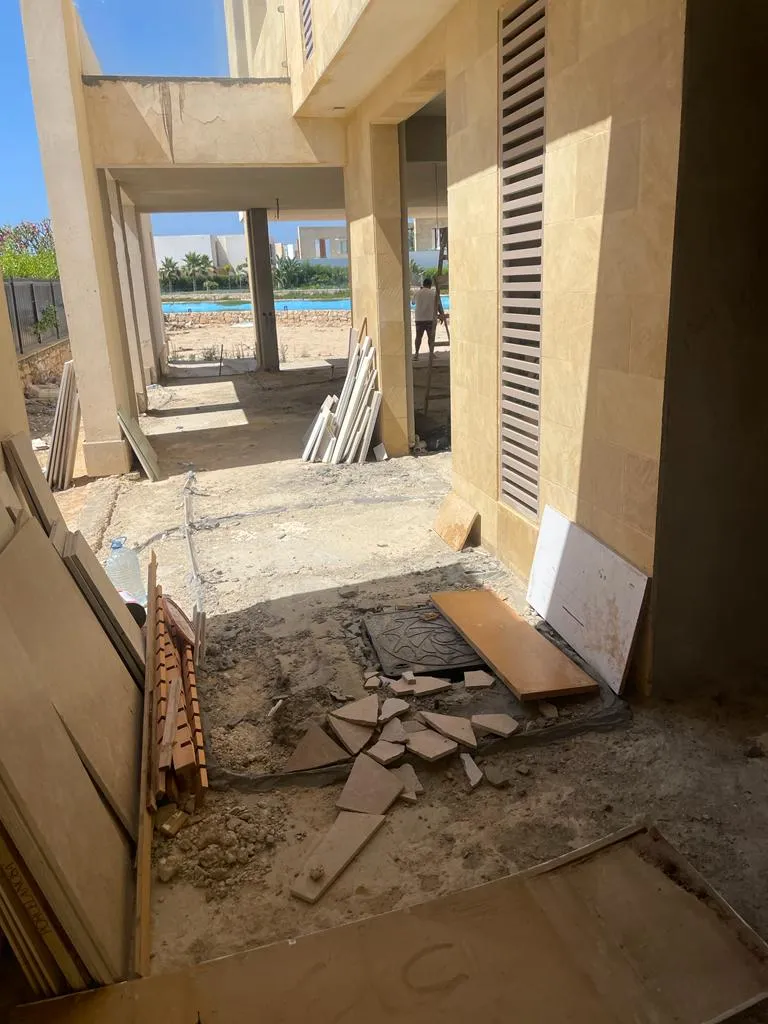  للبيع في سيشيل سيدي عبد الرحمن  في  بمساحة 0 م² تتكون من 0 غرف