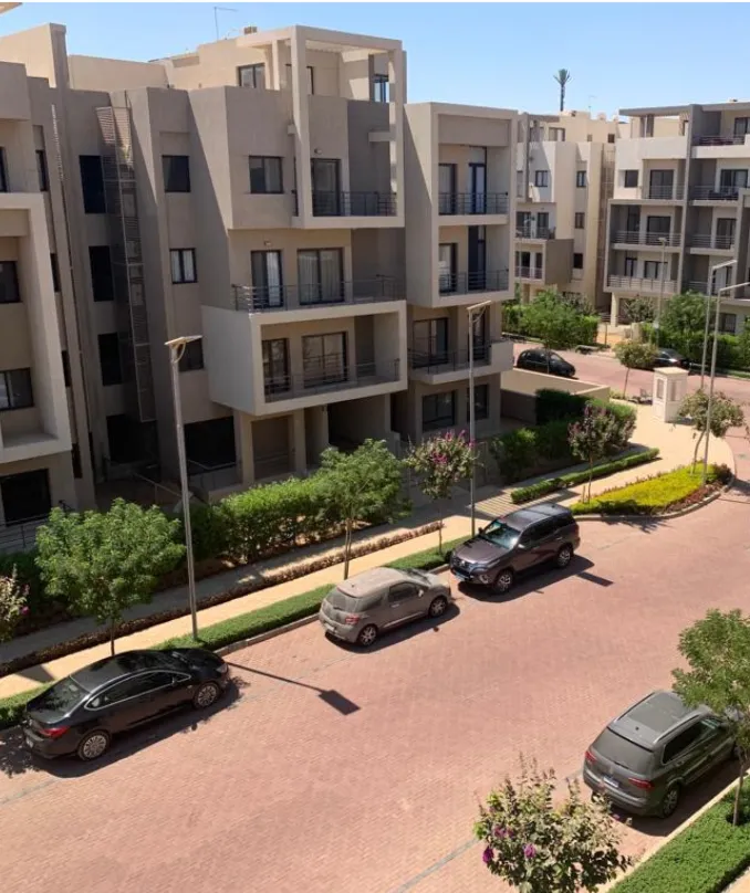 بنتهاوس للبيع في فيفث سكوير المراسم في القاهرة الجديدة بمساحة 0 م² تتكون من 2 غرف