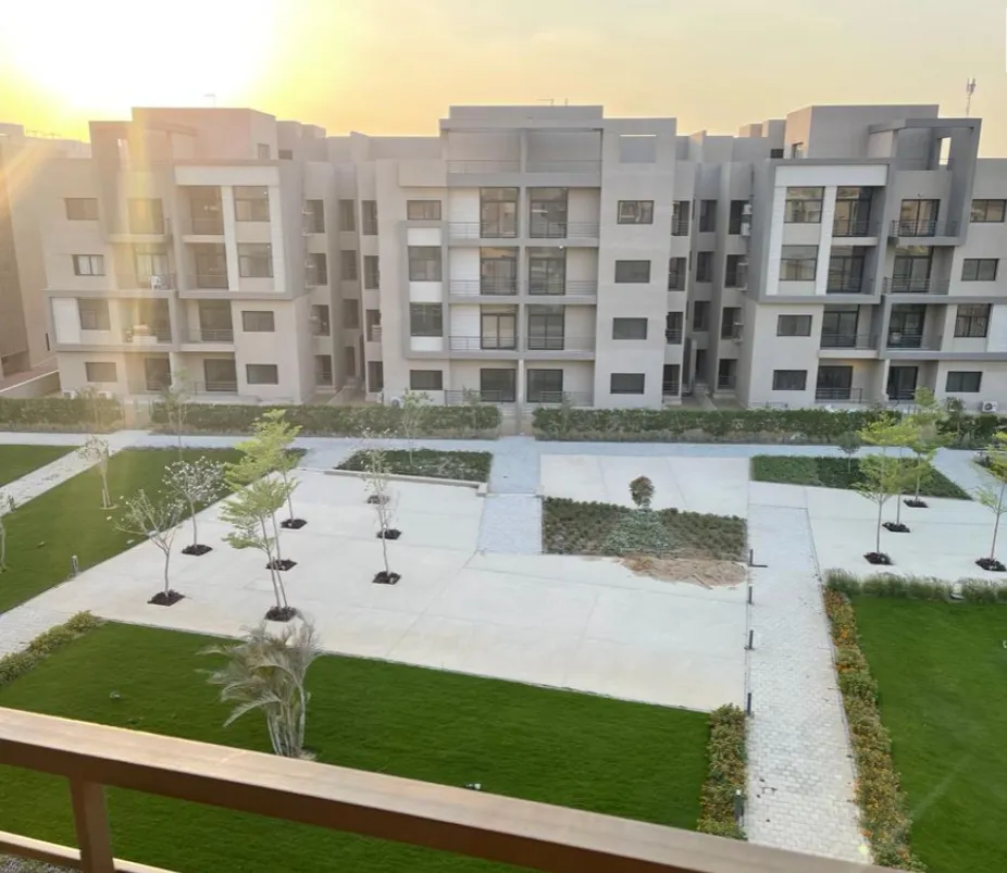 بنتهاوس للبيع في فيفث سكوير المراسم في القاهرة الجديدة بمساحة 0 م² تتكون من 2 غرف