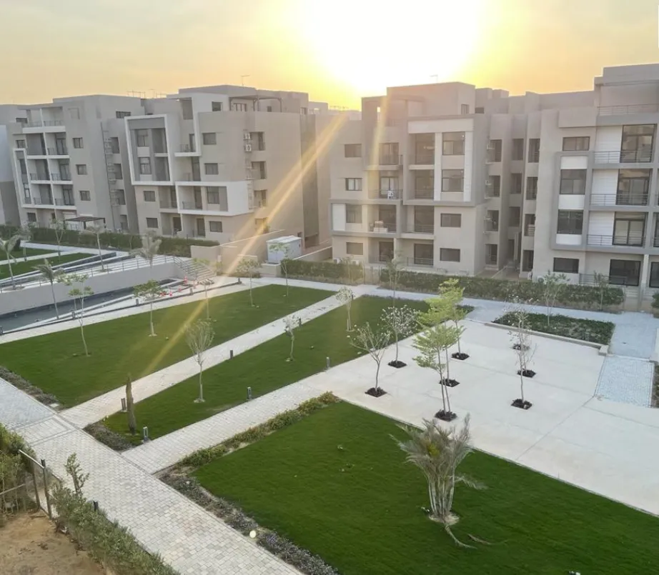 بنتهاوس للبيع في فيفث سكوير المراسم في القاهرة الجديدة بمساحة 0 م² تتكون من 2 غرف