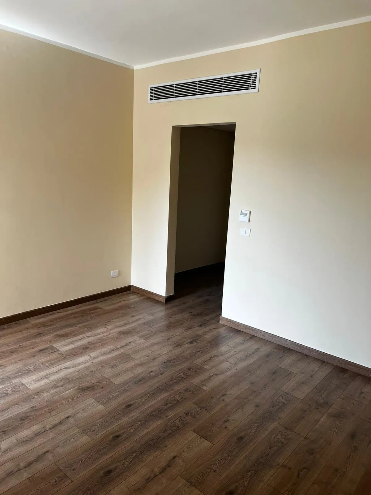 Apartment for sale in Ninety Avenue in North Investors of 190 m² with 3 bedrooms
