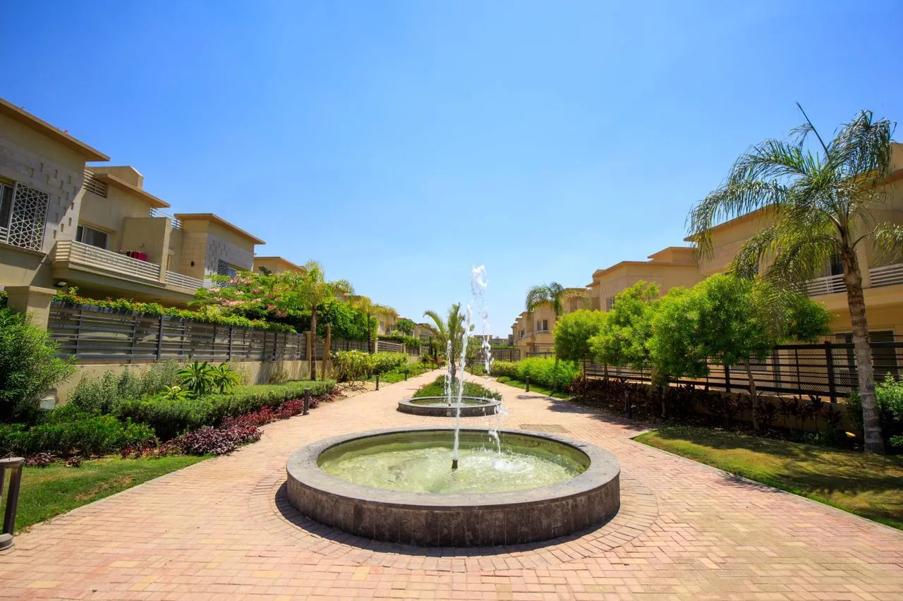 للبيع في أتريو في بمساحة 0 م² تتكون من 0 غرف