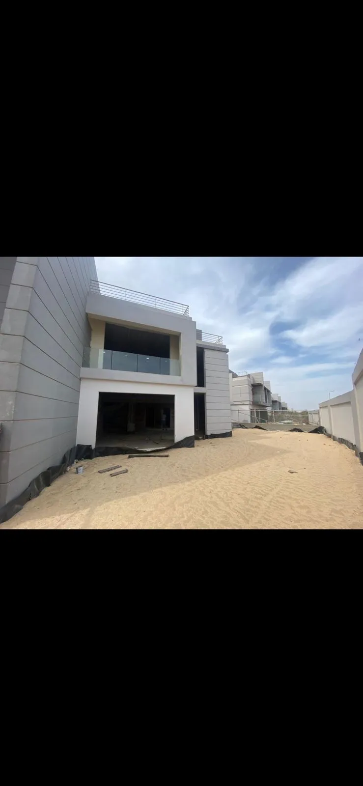 للبيع في الباتيو زهراء في بمساحة 0 م² تتكون من 0 غرف