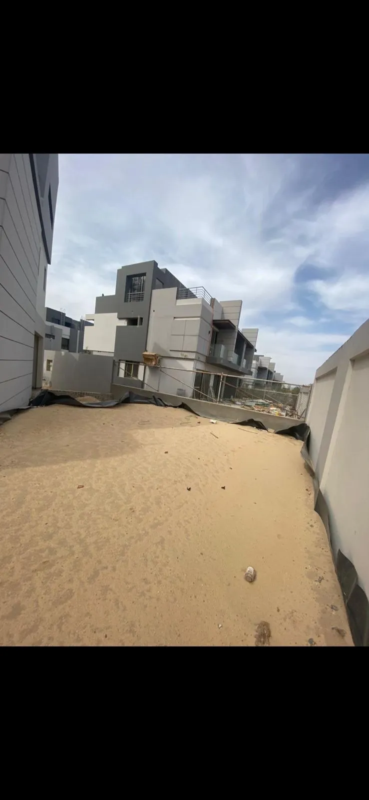 للبيع في الباتيو زهراء في بمساحة 0 م² تتكون من 0 غرف