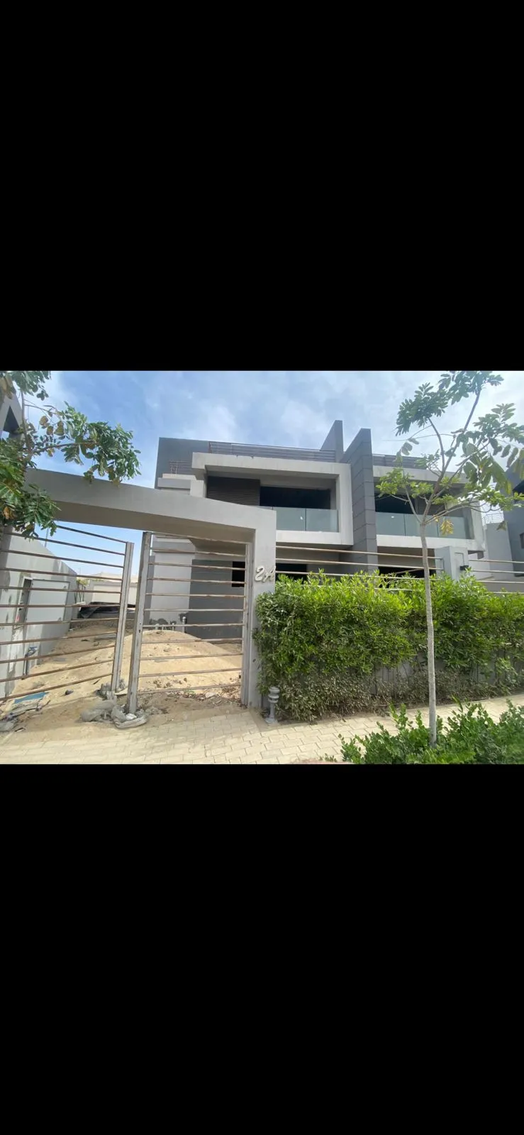 للبيع في الباتيو زهراء في بمساحة 0 م² تتكون من 0 غرف