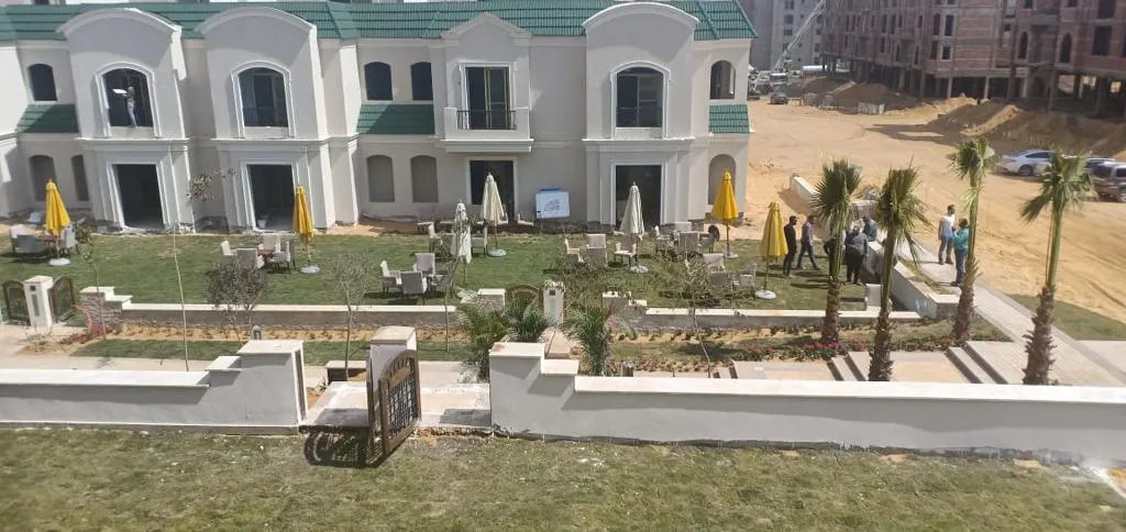  للبيع في لا أفينير في  بمساحة 0 م² تتكون من 0 غرف