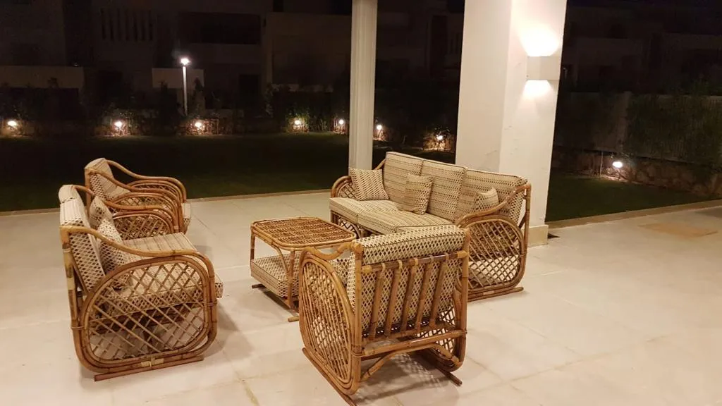 شاليه للبيع في هاسيندا باي في سيدي عبد الرحمن بمساحة 0 م² تتكون من 3 غرف