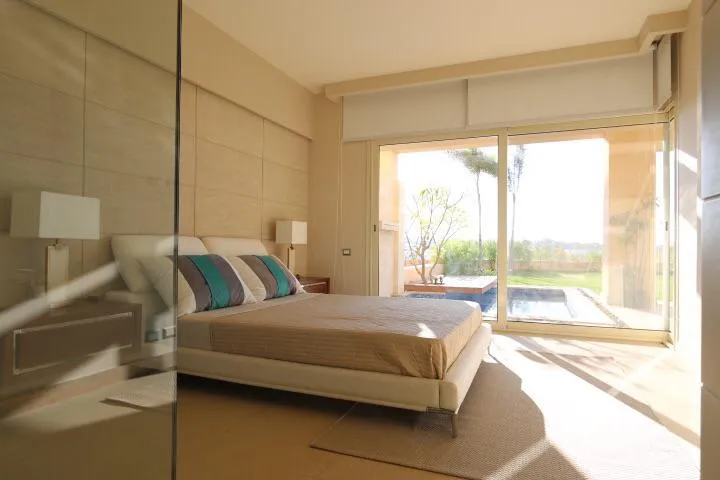 شاليه للبيع في هاسيندا باي في سيدي عبد الرحمن بمساحة 0 م² تتكون من 3 غرف