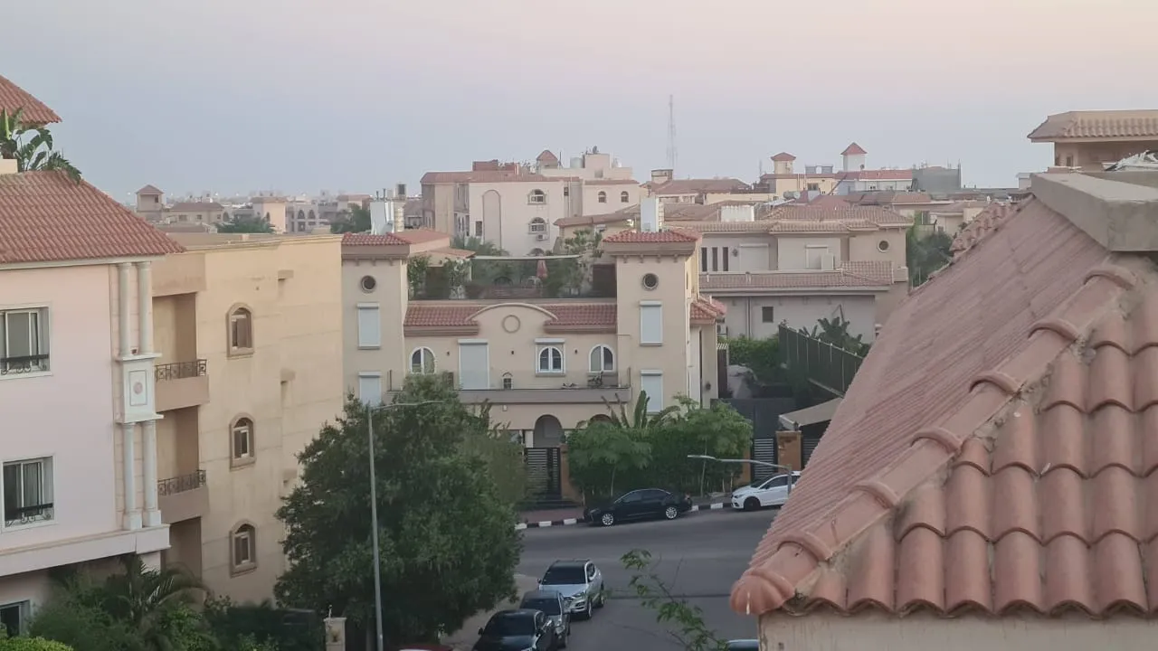 Apartment for sale in El Rehab  in New Cairo of 220 m² with 3 bedrooms