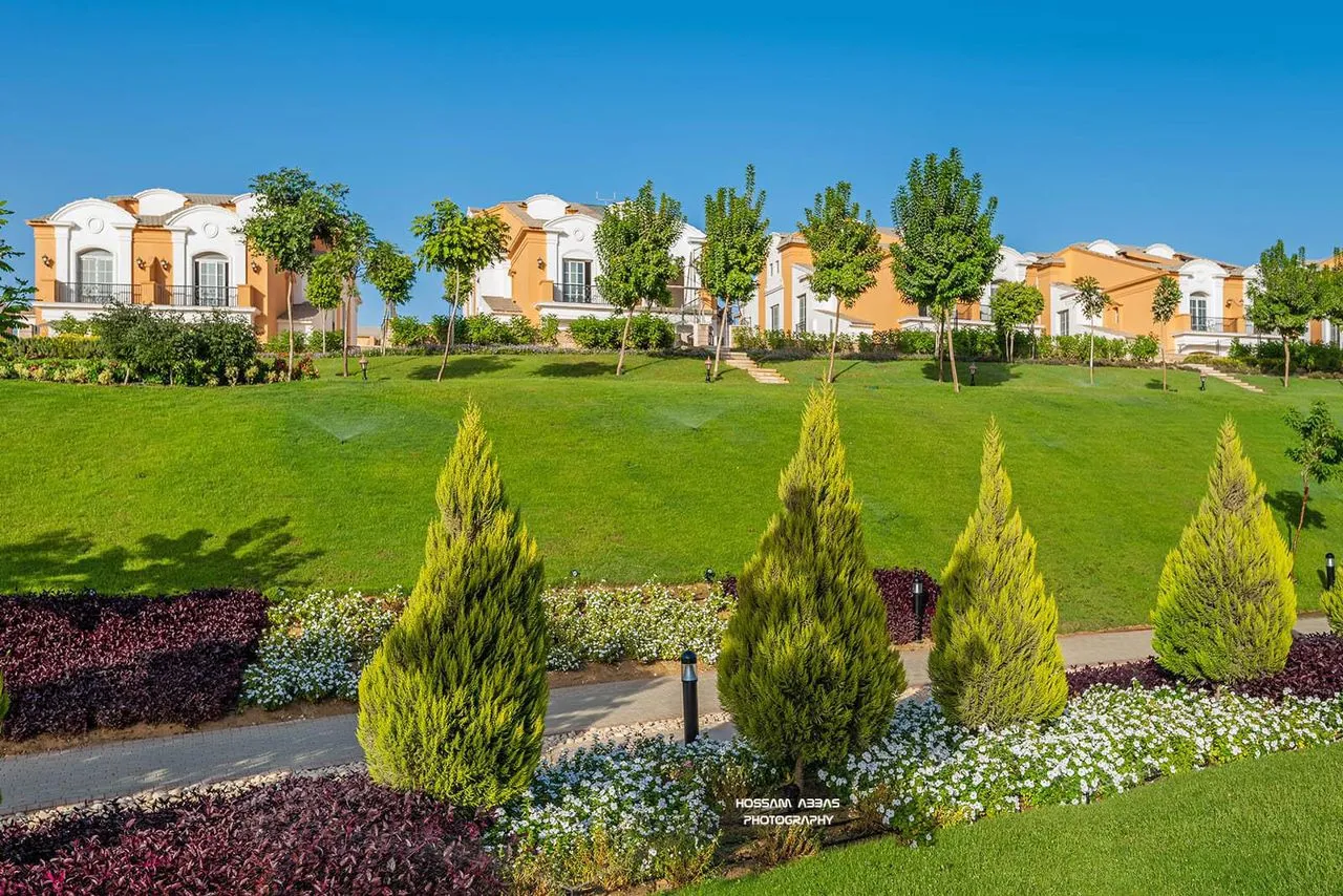 فيلا للبيع في ليان في القاهرة الجديدة بمساحة 0 م² تتكون من 6 غرف