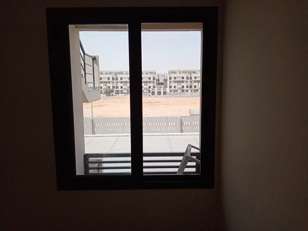 دوبلكس للبيع في البروج في الشروق بمساحة 0 م² تتكون من 3 غرف