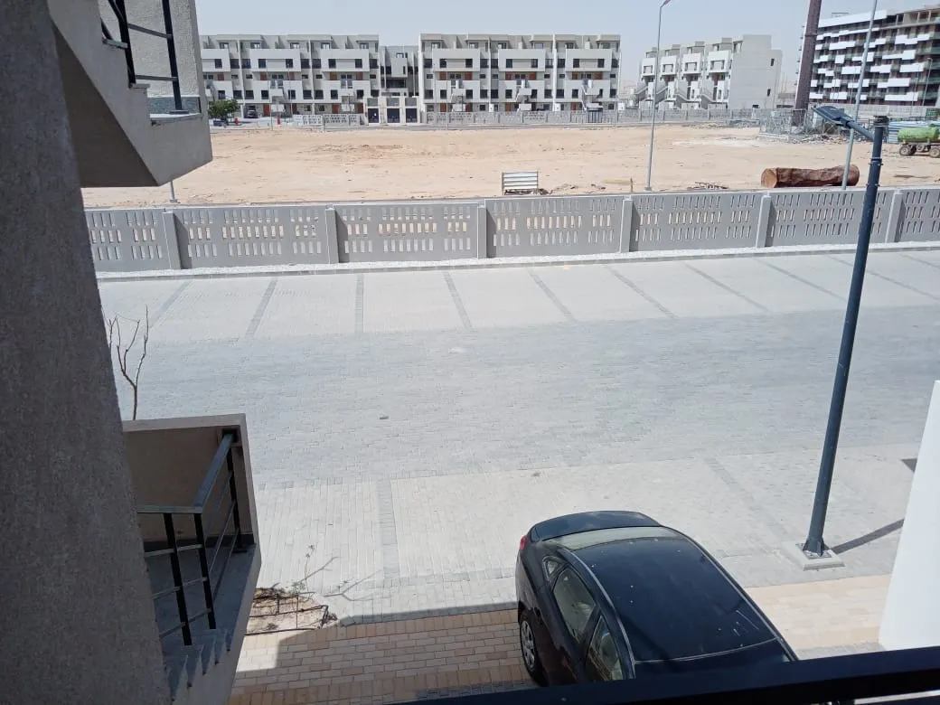 دوبلكس للبيع في البروج في الشروق بمساحة 0 م² تتكون من 3 غرف