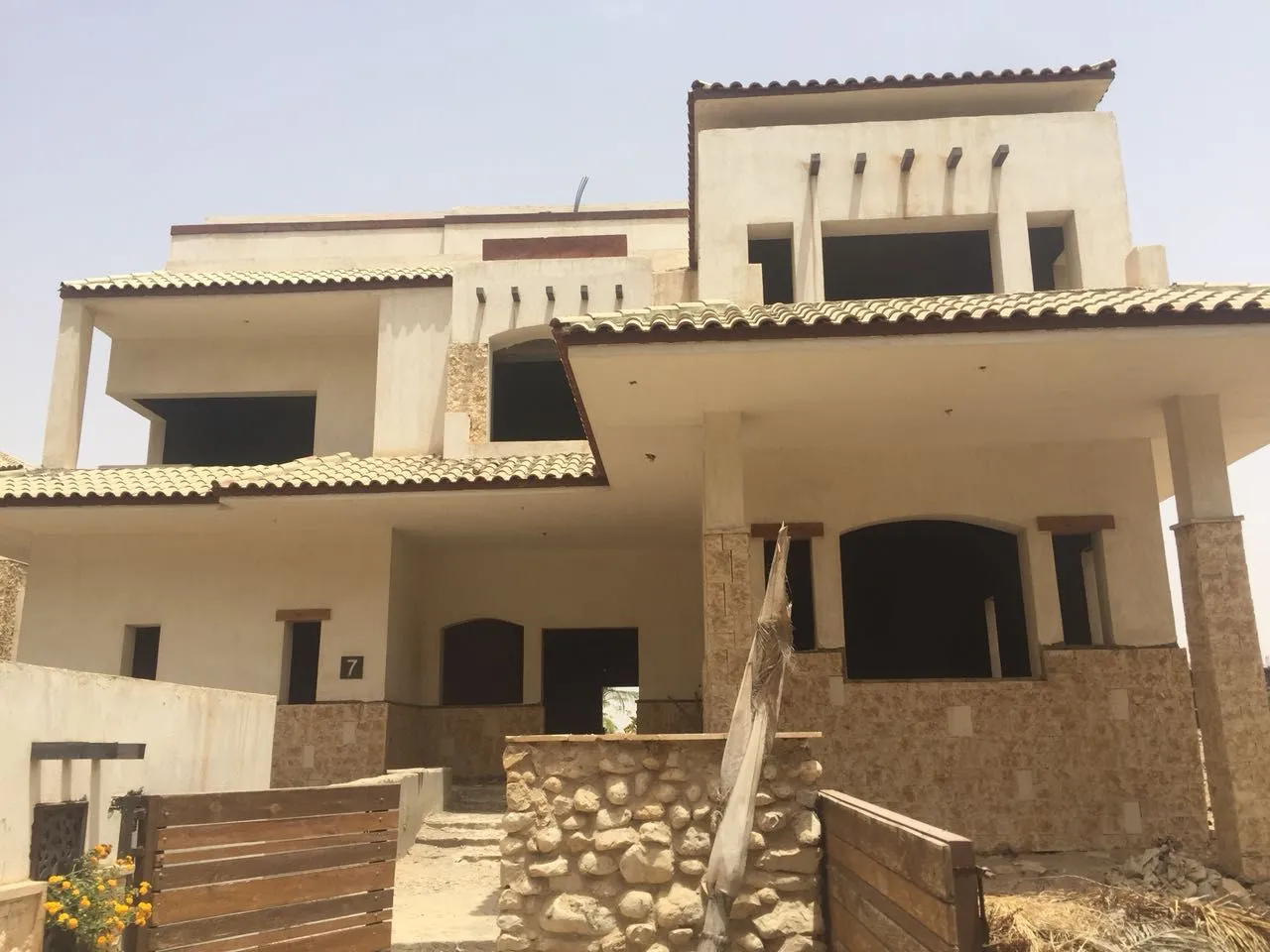 Villa for sale in La Quinta in New Cairo of 750 m² with 4 bedrooms